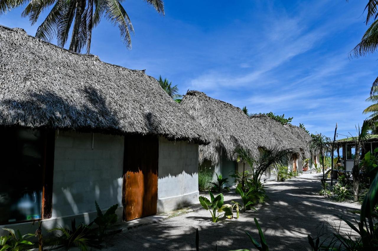 Casa Mate Beachfront Cabanas El Cuyo Ngoại thất bức ảnh
