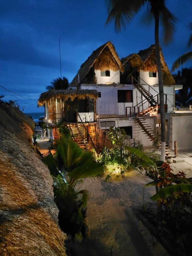 Casa Mate Beachfront Cabanas El Cuyo Ngoại thất bức ảnh